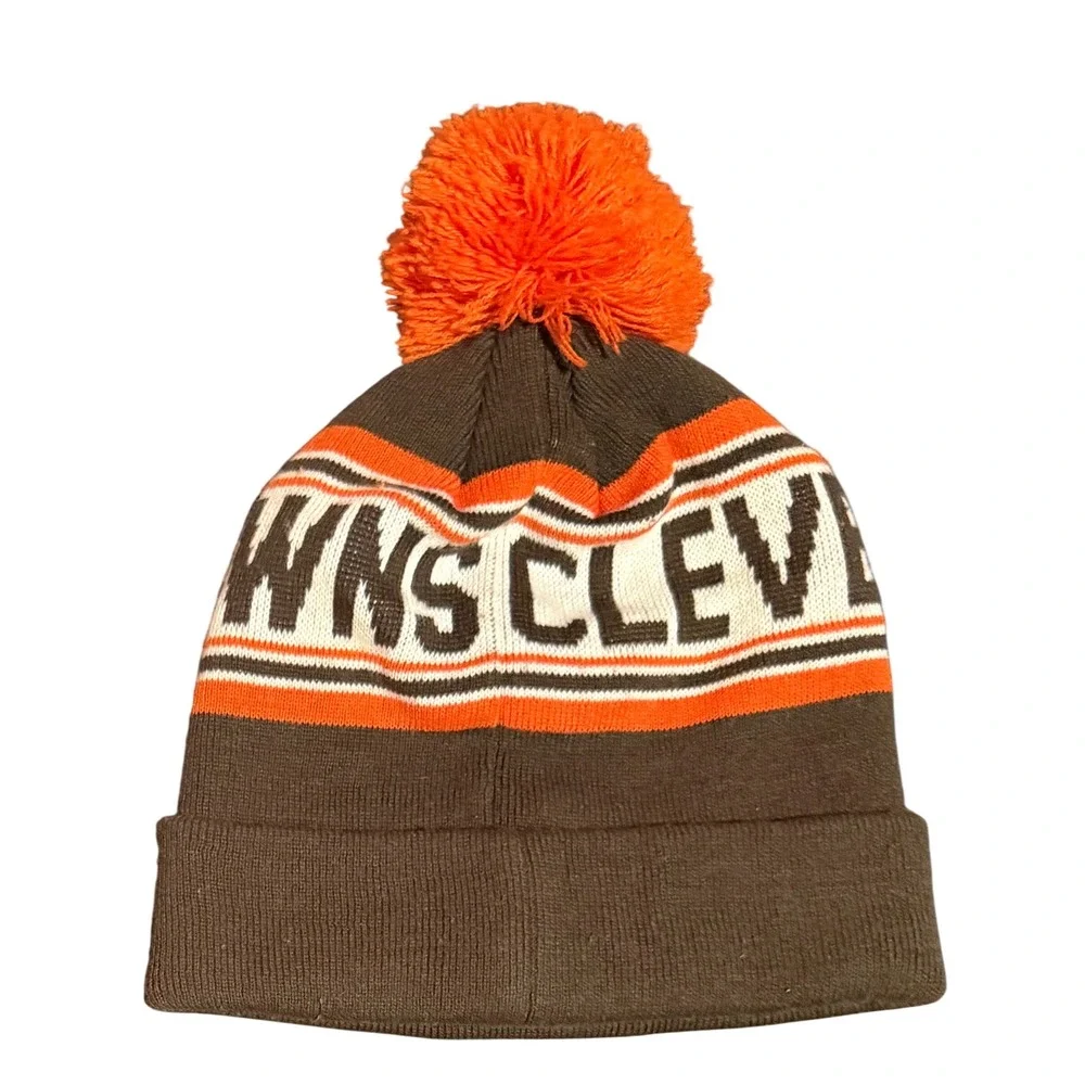 NFL Team Apparel Cleveland Browns Beanie Youth OSFM Brown Orange Pom Knit Hat